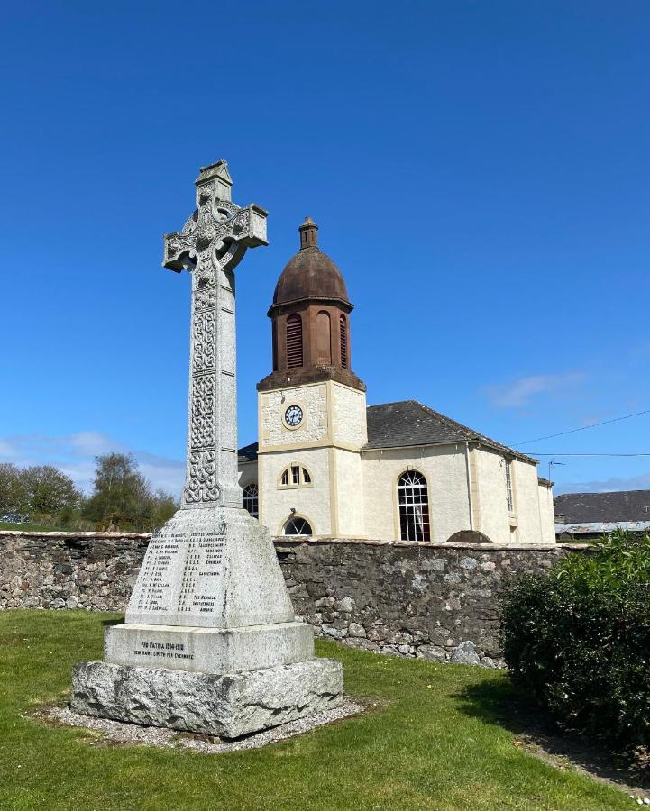 The Auld Kirk Acomodação com café da manhã Kirkbean Exterior foto